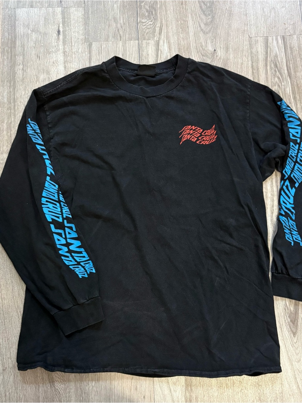 Santa Cruz screaming vortex hand long sleeve tee